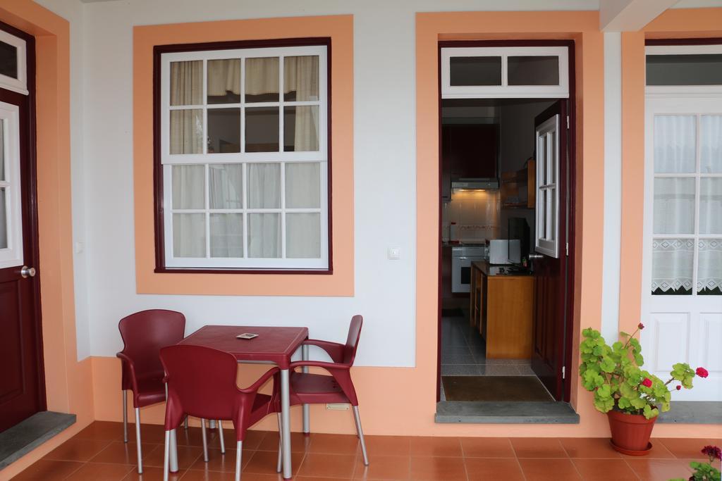 Apartamentos Sao Joao Horta  Rom bilde